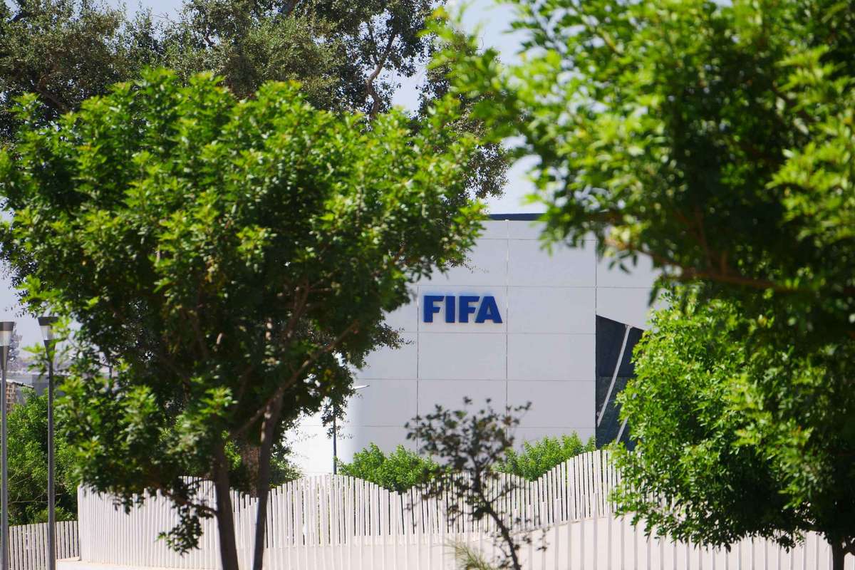 墨西哥与阿根廷力挺因凡蒂诺,FIFA内部权力斗争持续升级