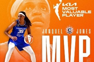 WNBA近11年MVP:阿贾6年4个&22年+DPOY双一阵 斯图尔特18年双MVP