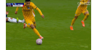 哈托谈红牌:感觉查洛巴先碰到了球,但我也不太确定要看一遍录像