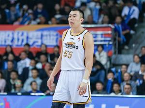 已在CBA退役！媒体人：韩德君将出战今年的全运会决赛阶段