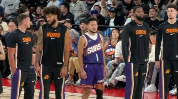 ?毫无违和感！“中文布克”混进赛前太阳阵容的球员介绍