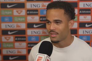 印尼无缘世界杯,小克鲁伊维特:我爸尽力了,球迷跑我这来刷下课
