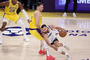 ESPN随机模拟新赛季揭幕战:雷霆主场胜火箭 勇士客场力克湖人