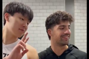 真用脑子打球！俯拍视角看杨瀚森给阿夫迪亚的戈塔特掩护