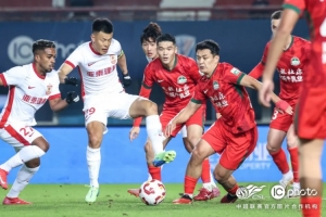 【战报·第27轮】亚泰0比2河南 苏亚雷斯:要准备好最后三轮比赛