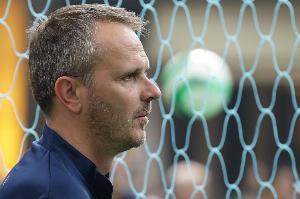 哈曼:裁判没VAR就不会执法 迪亚斯越位都看不出怎能吹高水平比赛