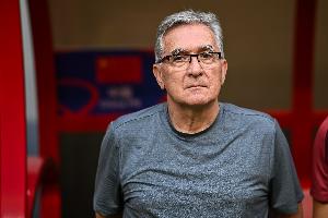 伊万曾知道单后腰被批评:输球不是采取某种战术,是整体实力不够