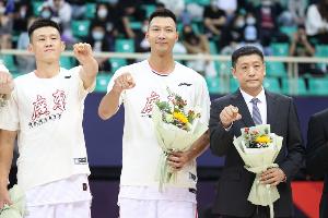 周鹏谈生涯初期:宏远最差的都是国家集训队 其他都是国家队主力