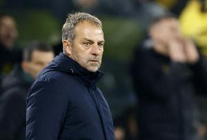 言简意赅！弗里克回应赛季结束后离开巴萨：又是胡说八道?