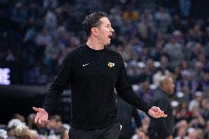 雷迪克：老鹰确实拿出了应有的拼劲 还有压迫感以及身体对抗强度