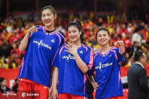 体坛周报:起底全运会“98分惨案”!四川女篮武装到牙齿争冠