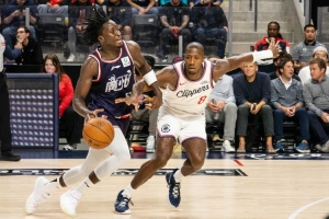 三度重学走路!奥拉迪波加入雄鹿G联赛球队 誓要重返NBA赛场