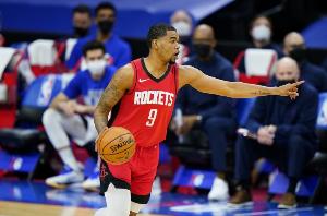 上赛季G联赛FMVP!媒体人:两支CBA北区球队接触梅森·琼斯