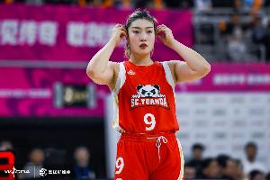 记者：四川女篮一年内两次开翻航母 本场冷门足以载入全运会历史