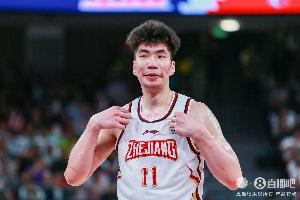 个人有哪些进步?余嘉豪:心态、对比赛中机会的判断、身体对抗