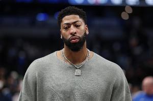 用东契奇换来的!ESPN名记:独行侠本赛季交易浓眉的可能性很大