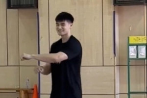 让我们看看谁是广州男篮训练日里的舞王?️??