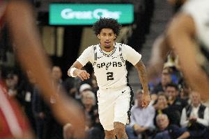 榜眼够硬气！哈珀里突外投带队一波9-0反超