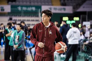 球鞋博主:CBA新赛季“买脚”出现变化 赵睿&郭艾伦不会上脚Nike