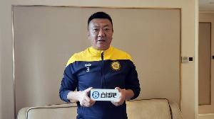直播吧专访老甲A魏群:刚进国少,看着球衣上的“中国”一宿没睡