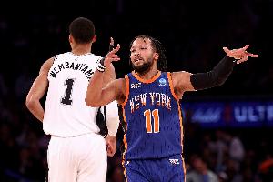 NBA彩经:文班亚马再展恐怖天赋 马刺击败尼克斯夺冠