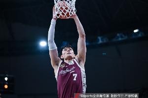 直播吧：首钢与曾凡博续约并非天价 双方沟通一直很好