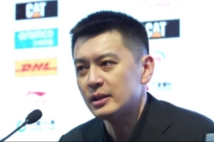 杨鸣：这个赛季是大家印象里球队实力强弱最混乱的 防守要更专注