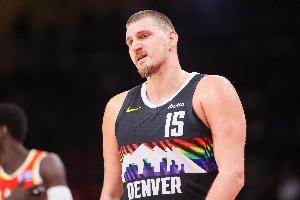 碰撞拉满！约基奇本赛季面对火箭3战场均5.3犯 上一场6犯离场