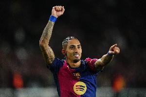 打入4球！拉菲尼亚连续3场西甲破门，生涯第二次！
