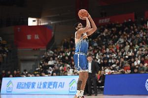 媒体人:新疆男篮四位外援才合砍36分 个别球员的斗志令人遗憾