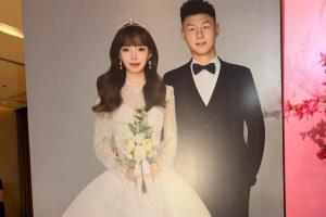 方昊大婚?婚礼上一展歌喉，离任总经理李明受邀上台发表贺词