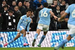 talkSPORT:水晶宫、富勒姆、塞维利亚关注曼城边锋奥斯卡·鲍勃