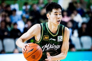 球队核心！郭昊文16中6拿到22分4板7助 正负值+17