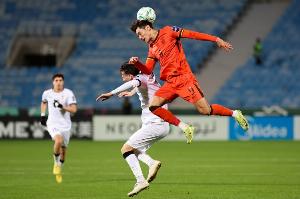 足球报:U23国足大赛经验欠缺,多打一场比赛就是多“赚到”一分
