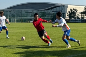 亚泰冬训首场热身,两套阵容出战2-0击败泰山B队