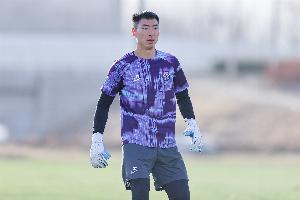 天津记者：津门虎门将方镜淇今天已经告别了球队