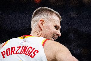 怀特：波津是我的兄弟场内外他做了很多特别的事 和他打球很有趣