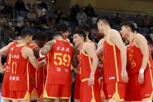 卡尔顿状态强势回归砍赛季新高25分,浙江方兴渡豪取六连胜