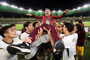 西甲官方公众号发文:安东尼奥与李昊,西甲与中国U23独特情缘