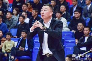 媒体人：刘维伟心脏有些不适 正在等待医院更加详细的检查结果