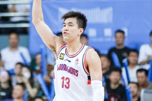 19分3板2助!郭艾伦:自己很开心 今天没有受伤 能够继续打比赛