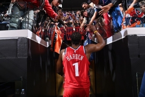 NBA彩经:快船拿下篮网 马刺轻取鹈鹕 雄鹿难胜独行侠