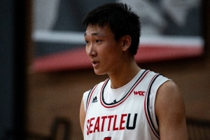 NCAA常规赛-淡厚然替补出场16分钟 2投1中得2分3板1断1帽