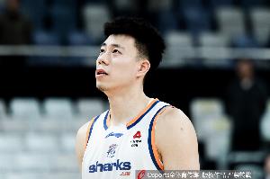 进攻端毫无手感！张镇麟出战16分钟 9中1&三分4中0仅拿5分