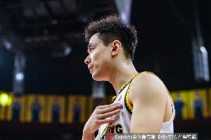 暂列第11！解说：辽宁随时可能被拽出季后赛行列 走稳下坡路不易