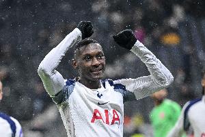 记者：若热刺愿意放穆阿尼离队，尤文将与巴黎达成一致