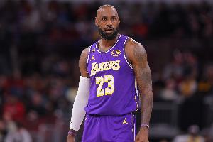 小莫:若老詹不退役只有骑士一个选择 但他不是养老而是助队争冠
