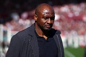 维埃拉:我效力的那支枪手非常团结 坚信还会有球队再现赛季不败