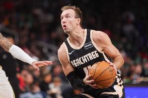 三分命中率49.7%！今天湖人迎战勇士 肯纳德可以出战完成加盟首秀