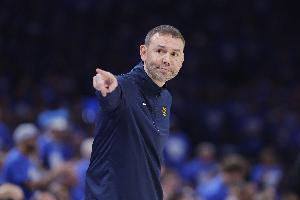 阿德尔曼:艰苦赛程是常规赛的一部分 这与我们今晚输球无关